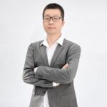 Picture of our academic researcher, Michael Wang. He ensures that you receive the most effective and up-to-date education